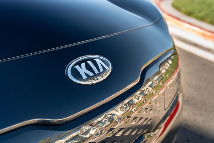 Логотип Kia Niro EV (DE) 2019 года  (NA) (фото 17 из 44)